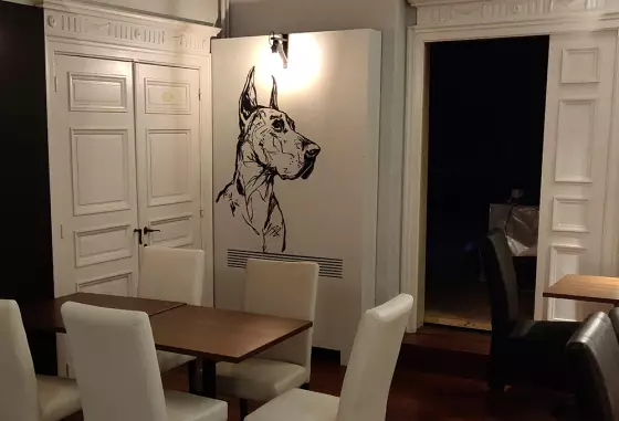 muur dogs and drinks